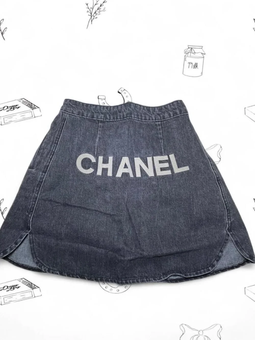 Pre-Owned Chanel Denim Skirts SZ 36